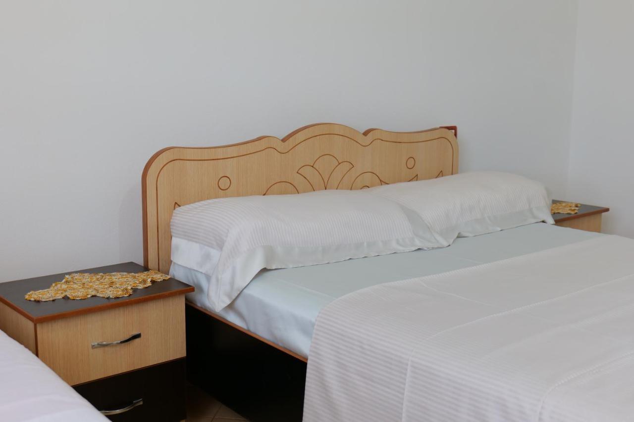 Vila Osmanaj Ksamil Ngoại thất bức ảnh